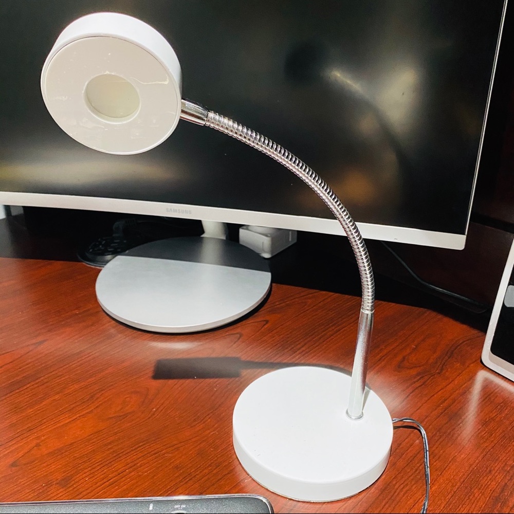 Flexible Reading Lamp